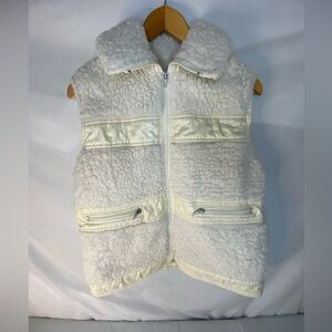 White Sherpa Zip-Up Vest size medium/10